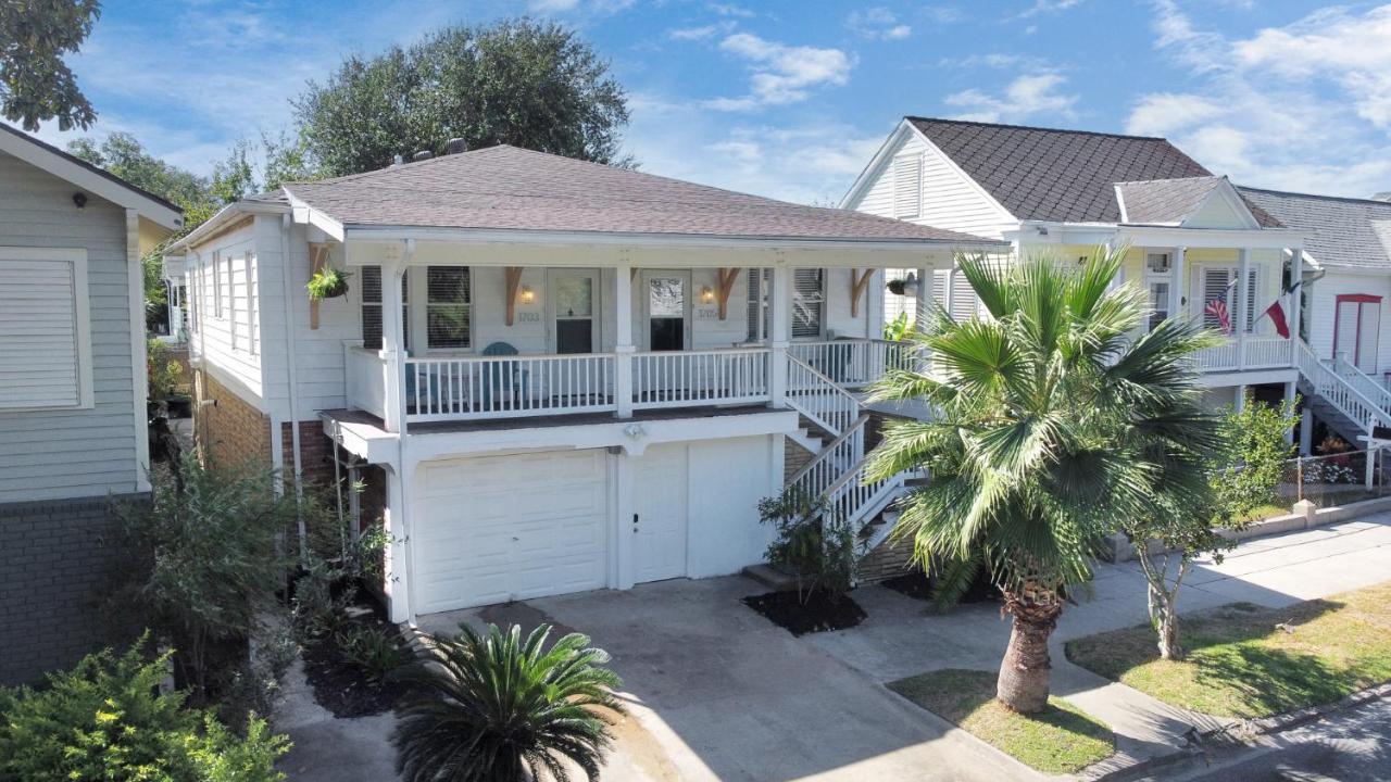 2 Kitchens,2 Living Rooms,4 Bedrooms-Close To All! Galveston Esterno foto
