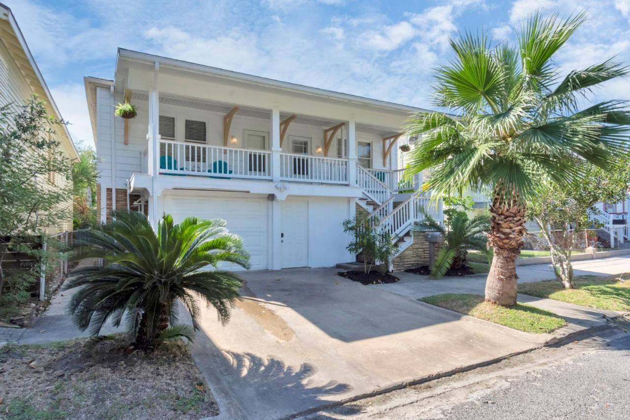 2 Kitchens,2 Living Rooms,4 Bedrooms-Close To All! Galveston Esterno foto