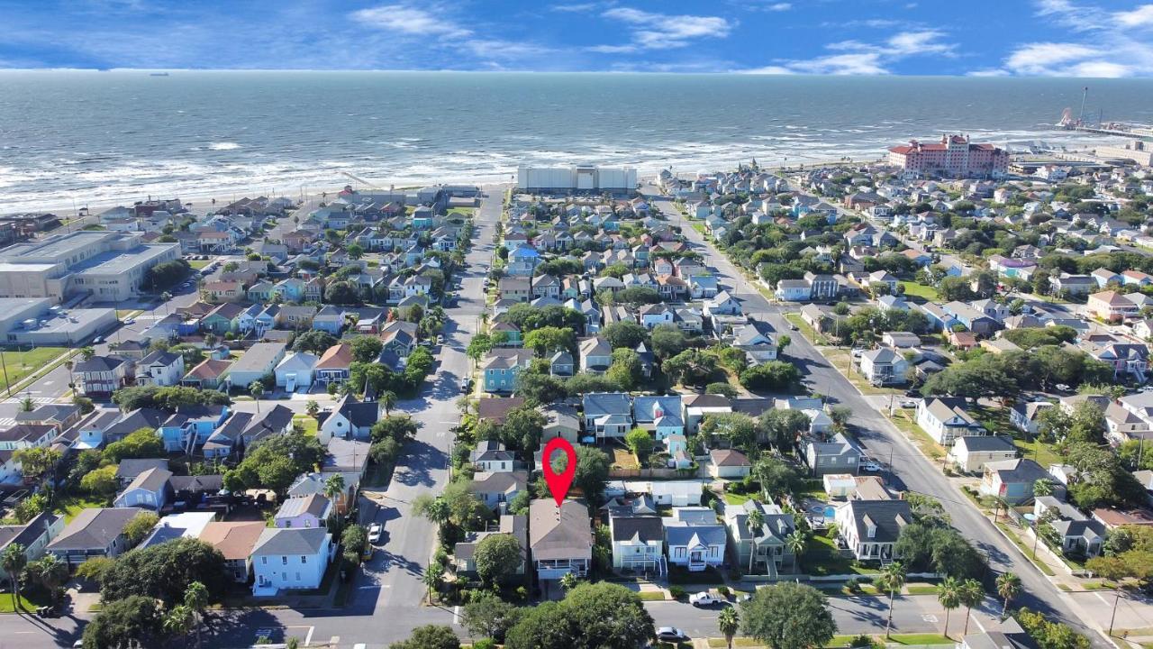 2 Kitchens,2 Living Rooms,4 Bedrooms-Close To All! Galveston Esterno foto