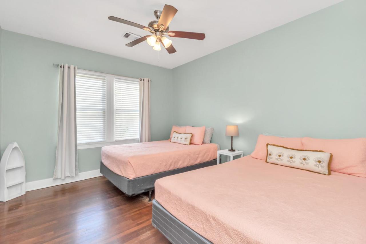 2 Kitchens,2 Living Rooms,4 Bedrooms-Close To All! Galveston Esterno foto